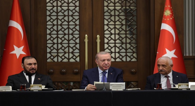  Ehlibeyt e hürmet ve bağlılık bu milletin özüdür 