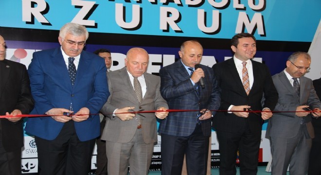 200 Yayınevi Erzurum Kitap Fuarında