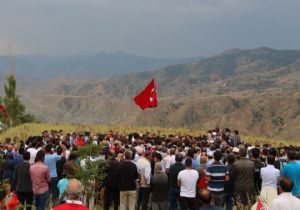 Şenkaya Şehidini uğurladı 		