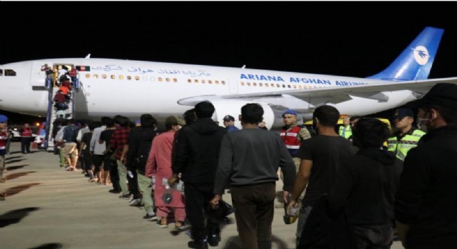 227 düzensiz göçmenler sınır dışı edildi
