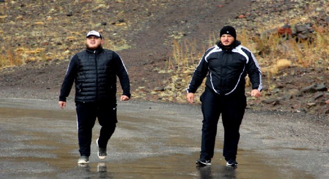 3 bin 200 rakımda, Olimpiyatlara hazırlanıyorlar