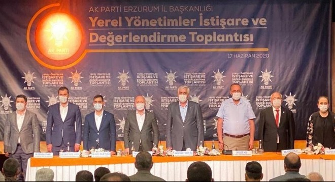 AK Parti’de Yerel Yönetim gündemi