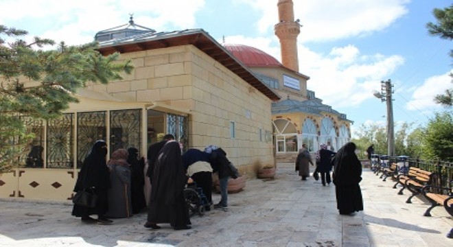 Abdurrahman Gazi’de Ramazan yoğunluğu