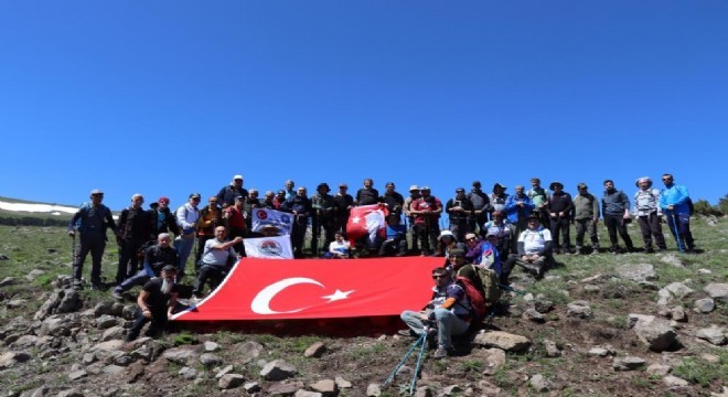 Allahuekber Dağı eteklerinde milli coşku