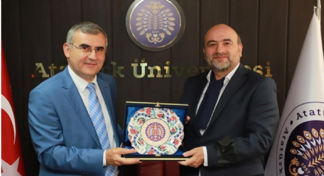 Atatürk Üniversitesi’nde görev değişimi