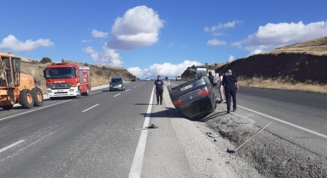 Aşkale Tepebaşında trafik kazası: 1 yaralı