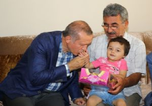 Cumhurbaşkanı Erdoğan, Şehit Ailelerini ziyaret etti