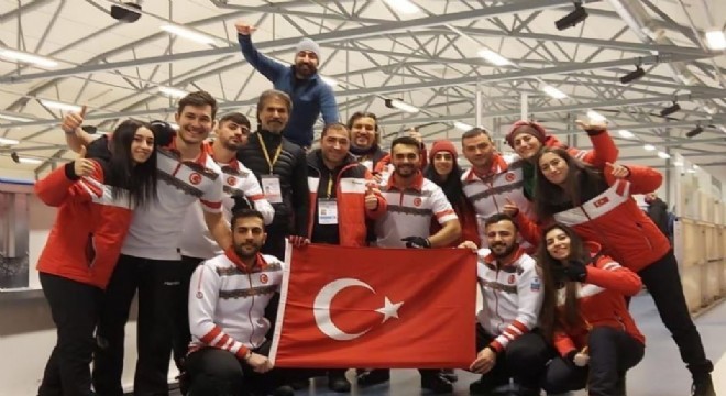 Curling de milli başarı