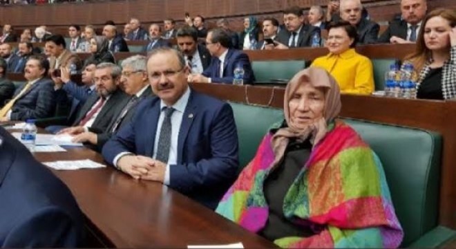 Deligöz Ailesi yasta