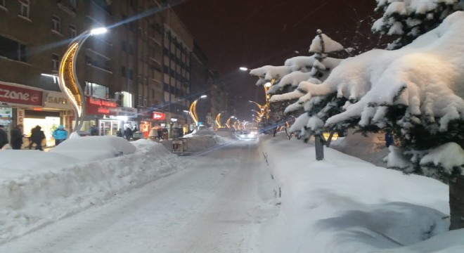 Doğu’nun 2019’da ilk gündemi kar oldu