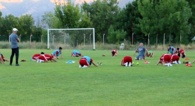 Erzincanspor 2. etap kampına Erzurum’da başladı