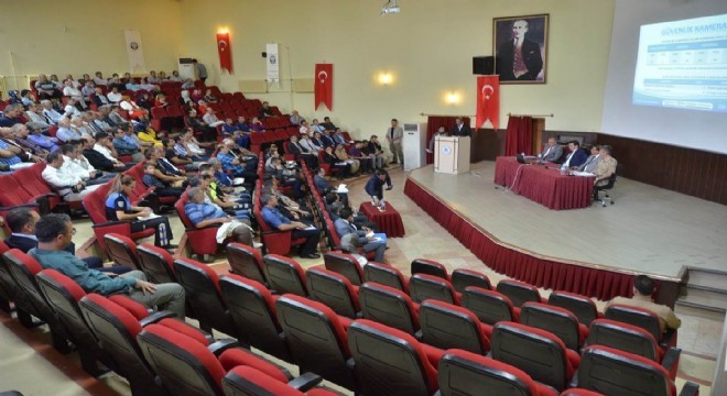 Erzincan’da her okula bir polis