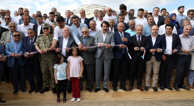 Erzurum Türk Oyunları başladı