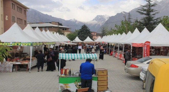 Erzurum cağ kebabı yöresel ürünler fuarında