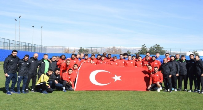 Erzurumspor da Cumhuriyet Bayramı coşkusu