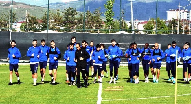 Erzurumspor hazırlıklarını sürdürüyor