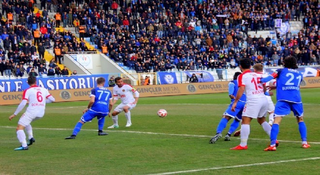 Erzurumspor hiçbir rakibinden 6 puan alamadı