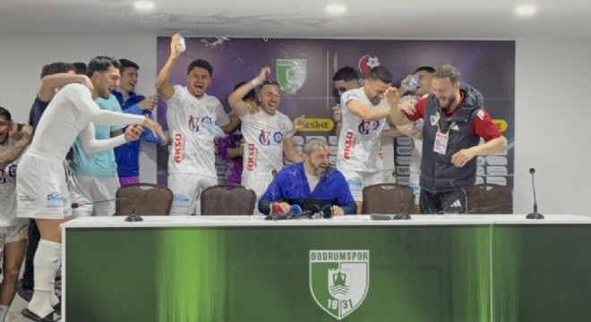 Erzurumspor oyuncularından ilgi çeken kutlama