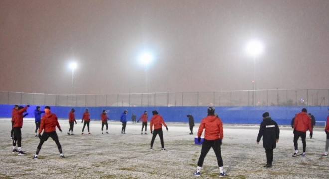 Erzurumspor puan peşinde