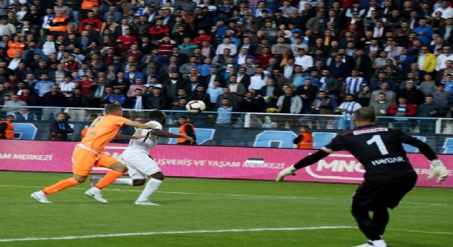 Erzurumspor, taraftarıyla konuşuluyor