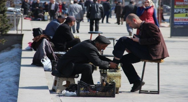 Erzurum’da Aralık’ta bahar havası