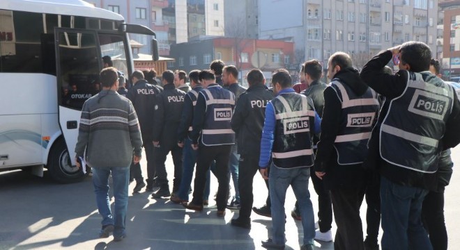 FETÖ zanlıları adliyeye sevk edildi