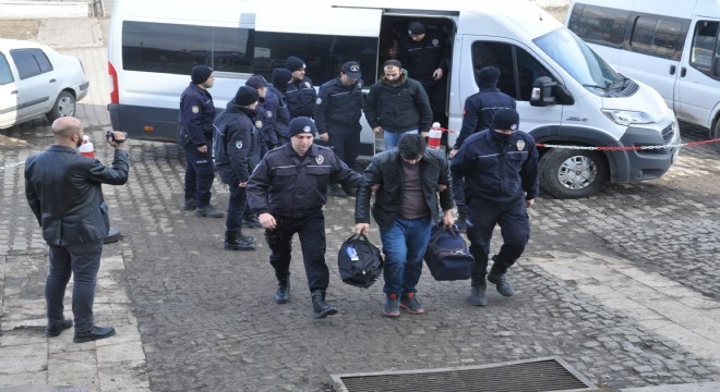 FETÖ’nün EGM yapılanmasına operasyon: 6 gözaltı