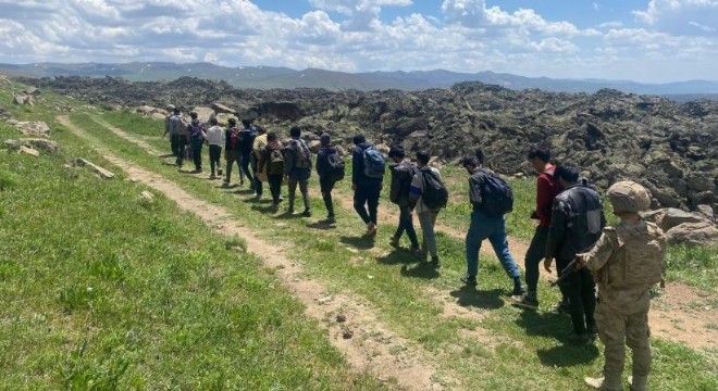 Göçmen kaçakçısı tutuklandı