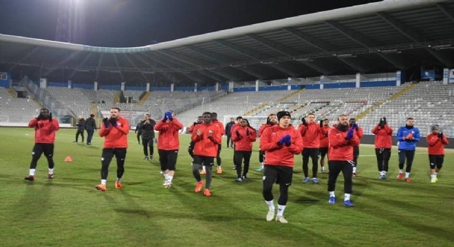 Hamzaoğlu: “Eleştirme değil birlik zamanı”