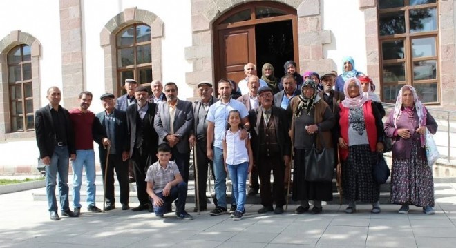 Koca Çınarların yüzü Erzurum da güldü