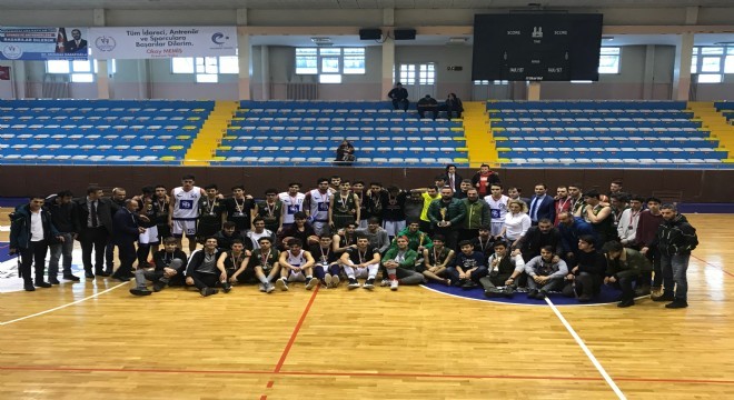 Liseler basketbolda yarıştı