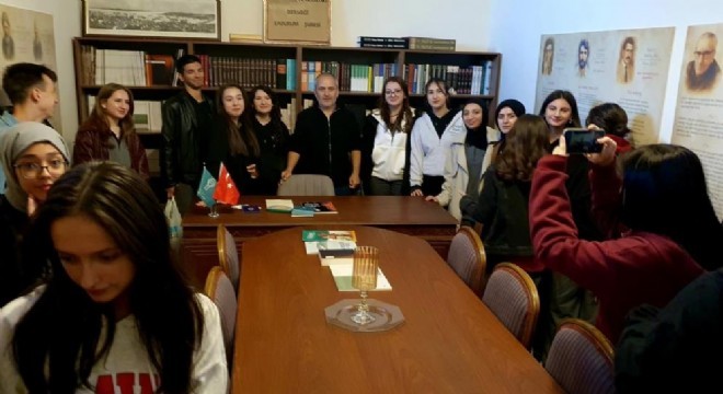 Nurettin Topçu SBL den Tarih Sohbetleri etkinliği