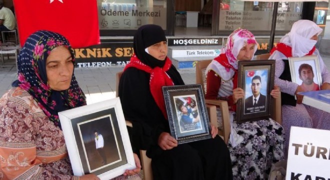 Nöbetteki Annelerden  Kılıçdaroğlu’na tepki