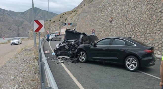 Pirinkayalar Tüneli çıkışında kaza: 4 yaralı