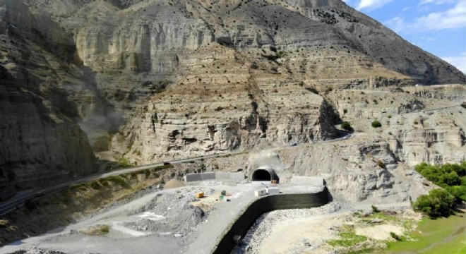 Pirinkayalar Tüneli’nde ışık göründü