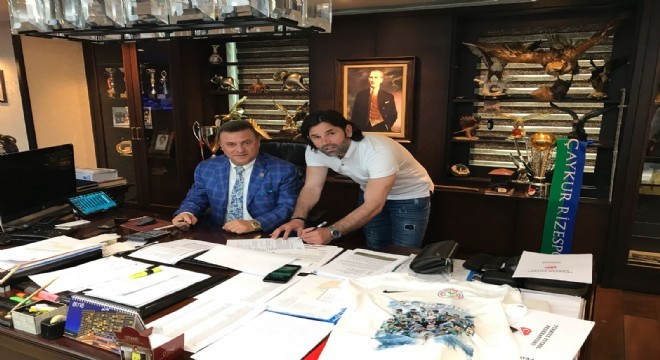 Rizespor Üzülmez ile sözleşme yeniledi