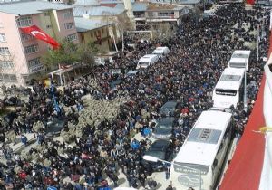 Şehid Türkoğlu tekbir ve dualarla uğurlandı