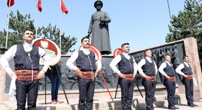 Sekmen: “Milli iradenin davası, şühedanın davasıdır 