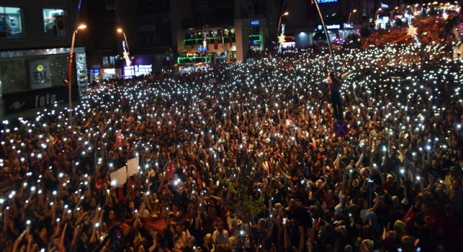 Sekmen’den 15 Temmuz Mesajı