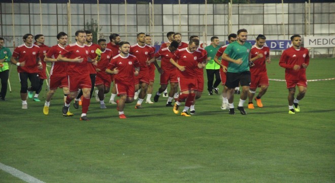 Sivasspor’da Erzurumspor maçı mesaisi