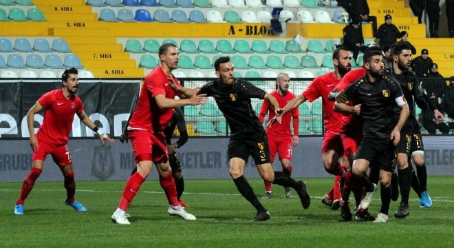 TFF 1. Lig: İstanbulspor: 2 - Ümraniyespor: 1