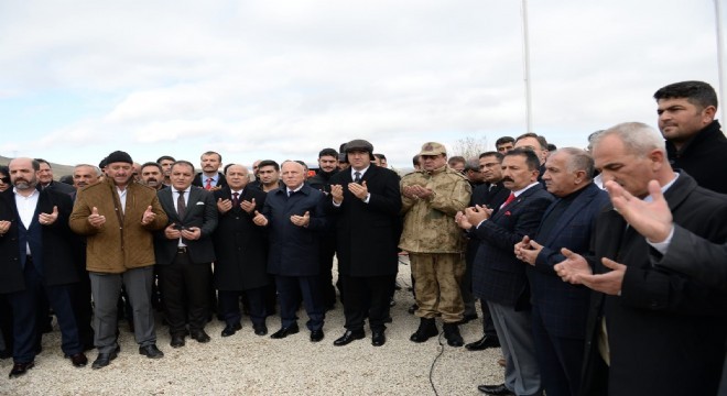 Toparlak’da Şehitler’e vefa