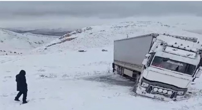 Tır sürücüsü navigasyon mağduru oldu