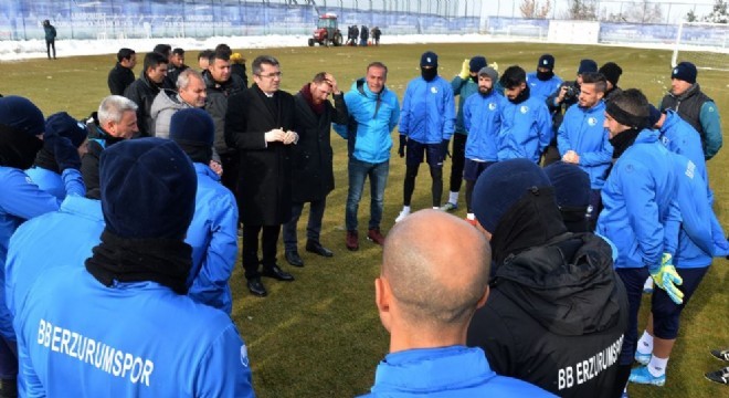 Vali Memiş’ten Erzurumspor’a moral destek