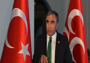 Öztürk: Çatı adaya herkes hayran