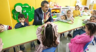 Bakan Tekin'den ara tatil mesajı