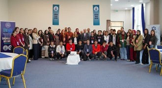 ETÜ’den 'Bağımlılıkla Mücadele' Öğrenci Çalıştayı
