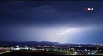 Erzurum yağışlı hava modunda
