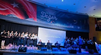 Liselilerden Yeşilçam müzikleri temalı etkinlik