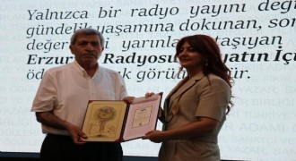 TYB'den Erzurum'a iki ödül